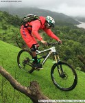 Dirtlej-VinayMenon_Pune_MountainBikingIndia_SaakaarEcoVillage_FRMTB_KimayaMorye