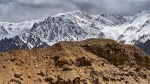 Tense on the Fence – Ladakh – Vinay Menon – Photos by Malcolm McLaws _ www-vinaymenon-com (18)